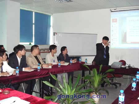 �ܾ���������ָ��