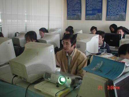 �۾�����